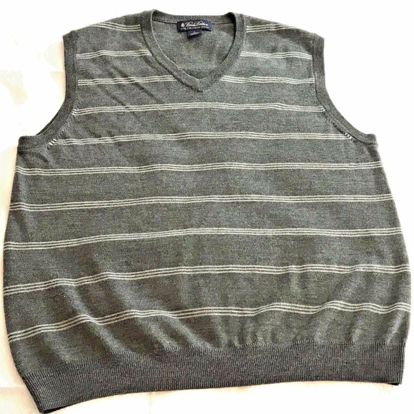 Brooks Brothers Mens V Neck Sleeveless 